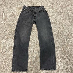 Levis washed black jeans